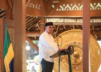 Lantik MUI Kota Bandung 2026-2031,Farhan Titip 5 Agenda Strategis: Dari Judol Hingga Sampah