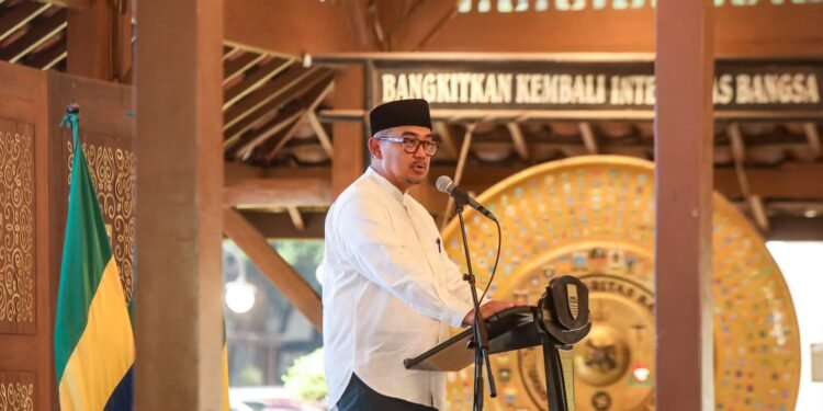 Lantik MUI Kota Bandung 2026-2031,Farhan Titip 5 Agenda Strategis: Dari Judol Hingga Sampah