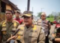 Tertibkan 4 Bangunan Liar di Pasirluyu, Satpol PP Bandung Kedepankan Pendekatan Humanis