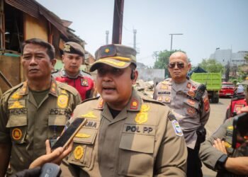 Tertibkan 4 Bangunan Liar di Pasirluyu, Satpol PP Bandung Kedepankan Pendekatan Humanis